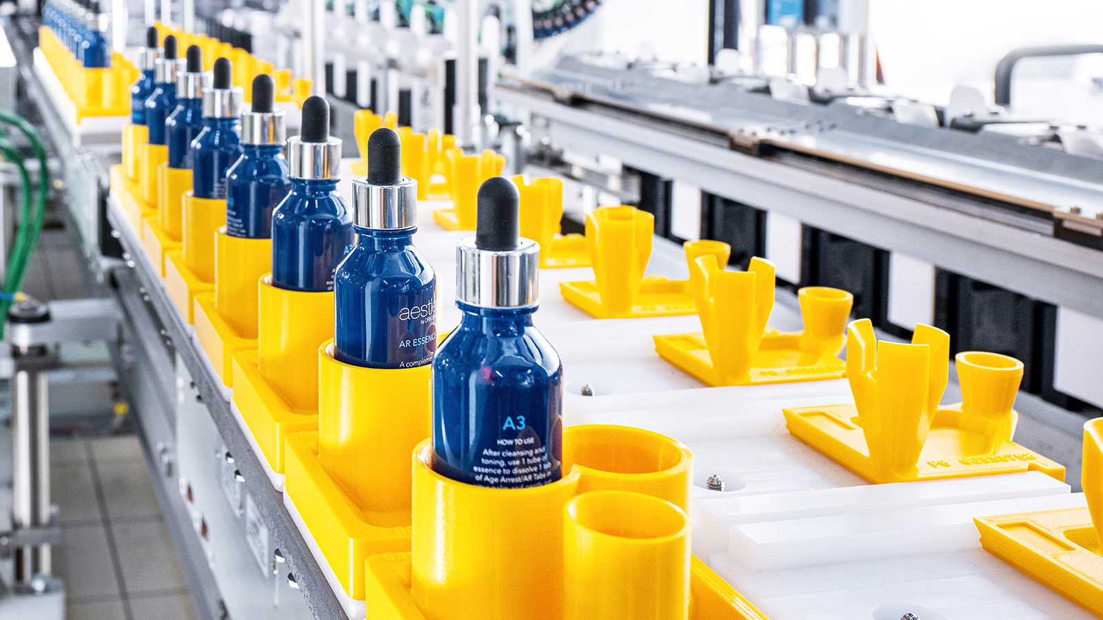 photos: Gerhard Schubert GmbH Here is a system developed by Schubert for the Best World cosmetic manufacturer.